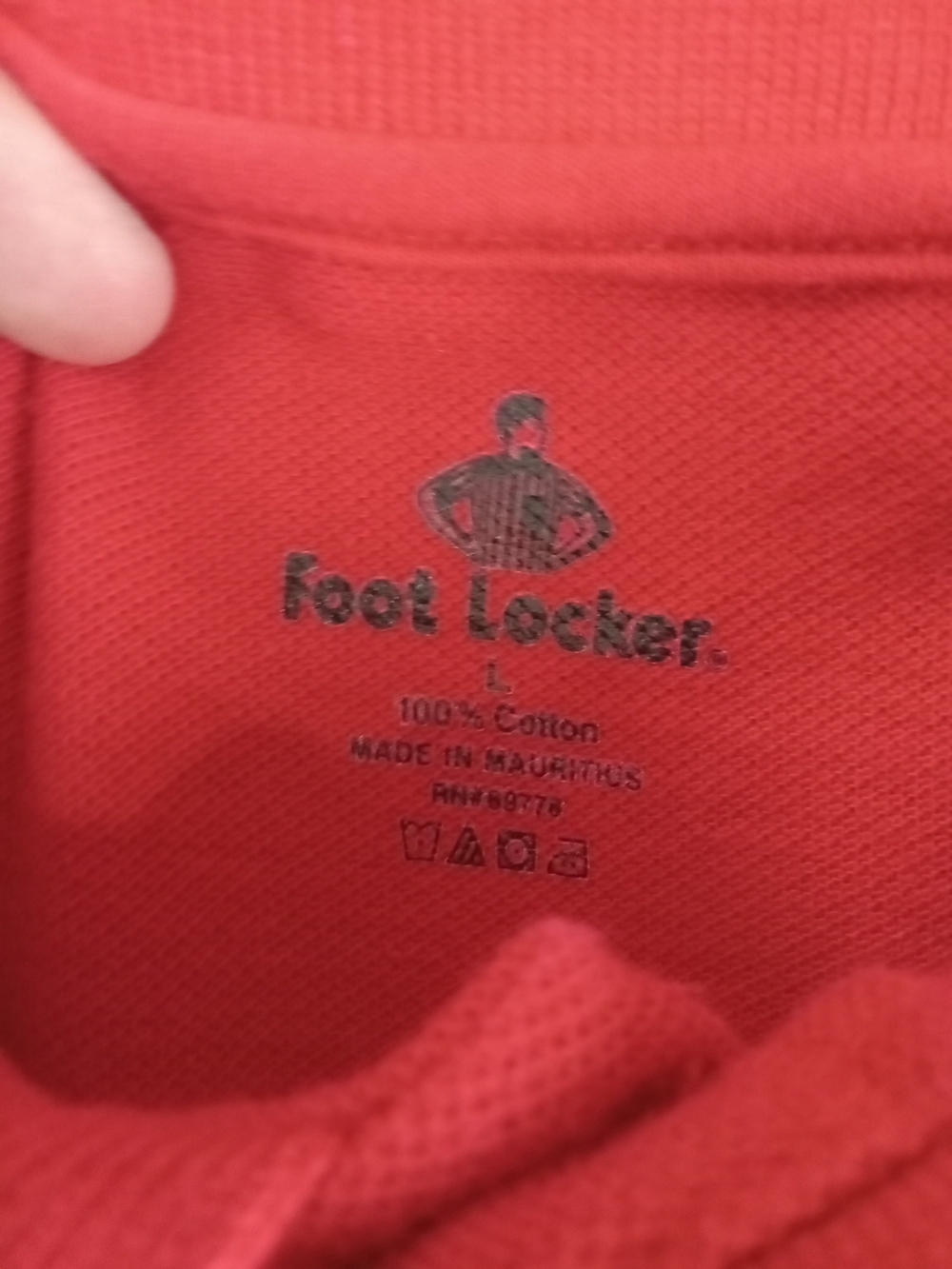 Foot Locker Men's Red Polo Shirt Size Large - Picture 3 of 9